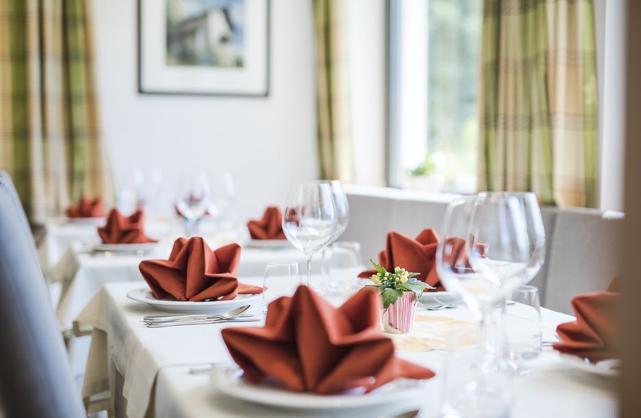 Pension Hahnenkamm 3 Sterne - Schenna, Südtirol Pension Hahnenkamm