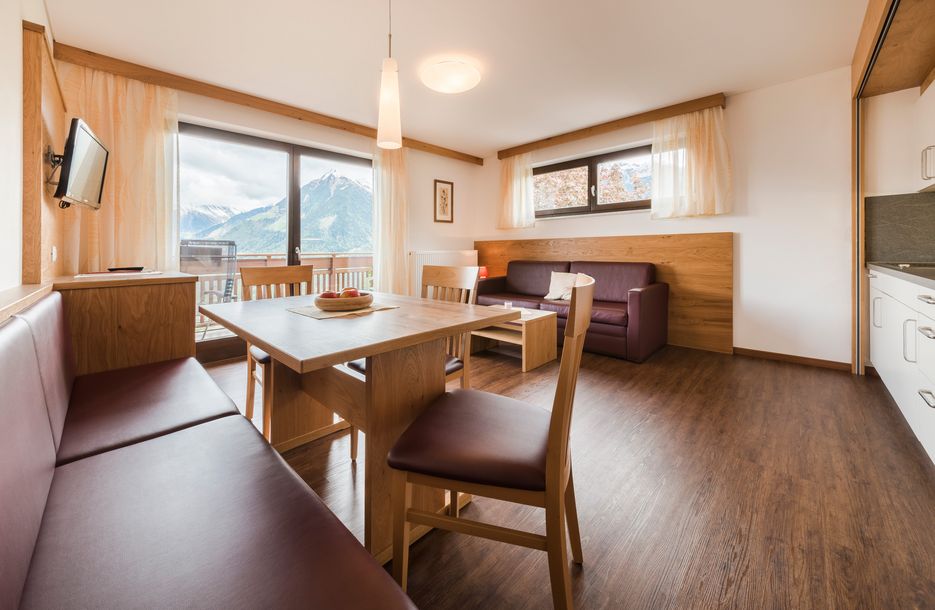 Pension Hahnenkamm 3 Sterne - Schenna, Südtirol Pension Hahnenkamm