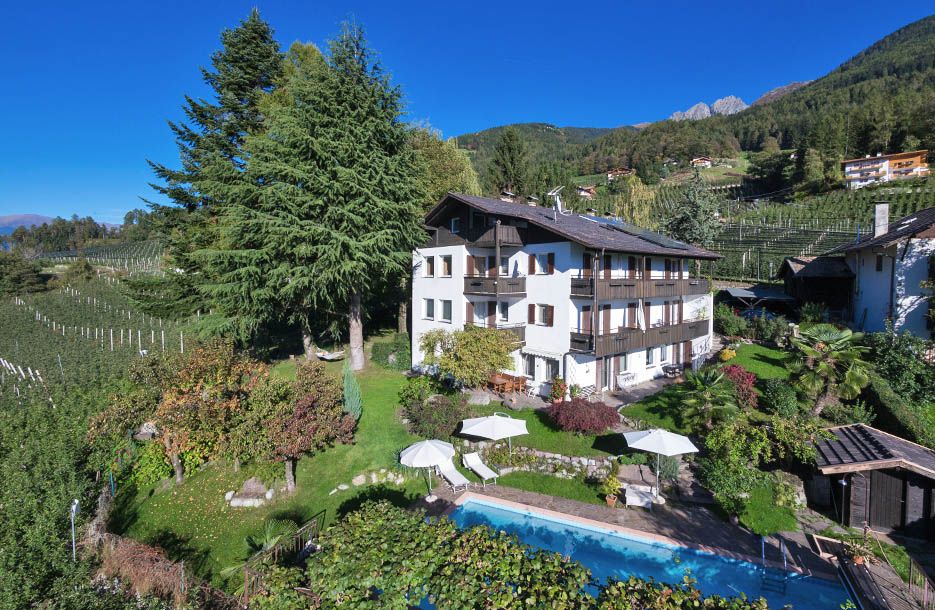 Appartements Artus in Schenna, Südtirol 3 Sonnen Hotel